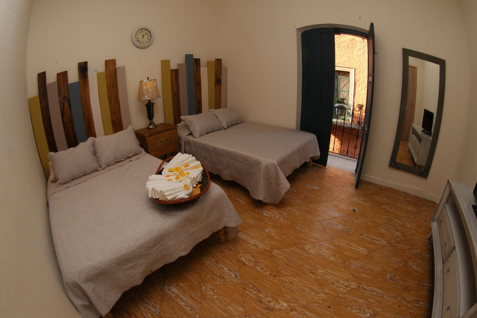 Hostel Punto 72 Guanajuato Exteriör bild